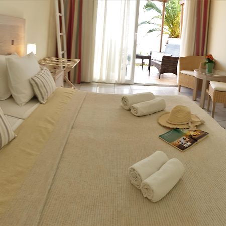 Erytha Hotel & Resort Chios Karfas Exterior foto